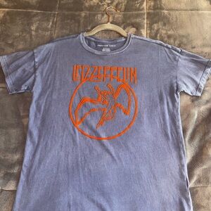 American Eagle Graphic T-Shirt - Blue